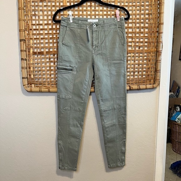 NWT Anthropologie Jefferson Moto Olive Green Zip Leg Cargo Style Jeans Size 26 - Picture 4 of 15